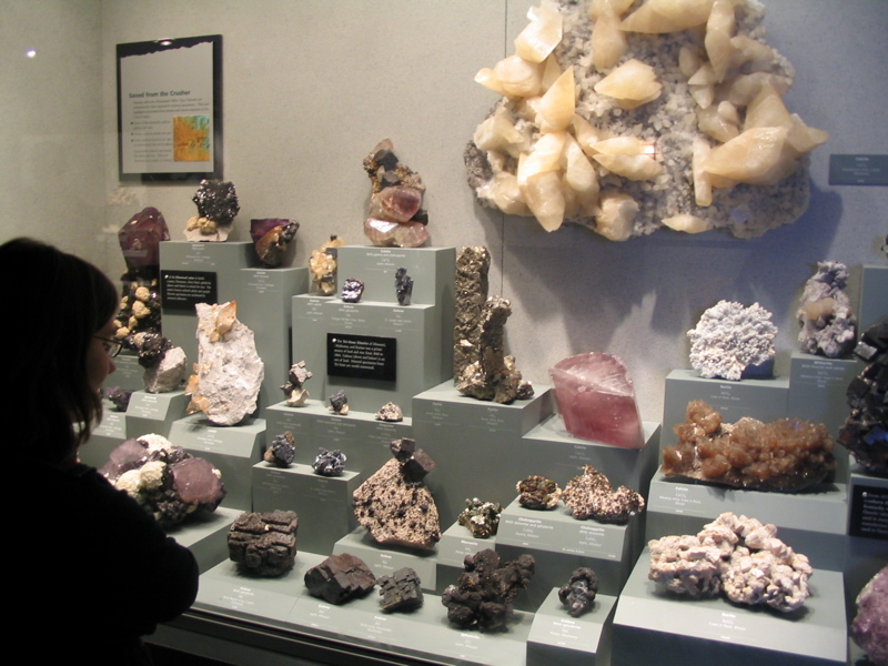 Unusually Large Crystals (minerals, not rocks)